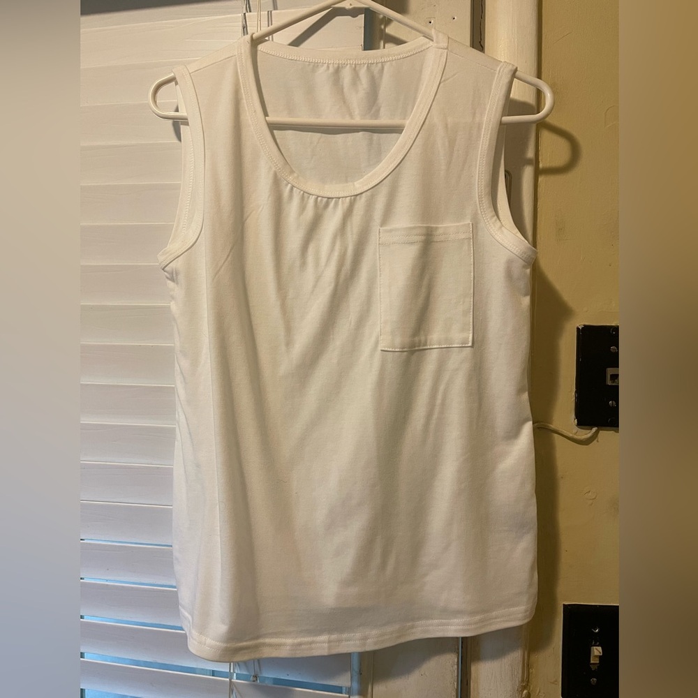 White sleeveless tank top with pocket. Size Small by SHEIN.